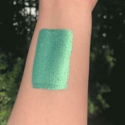 KimChi Chic Beauty Potde Creme Cream Eyeshadow