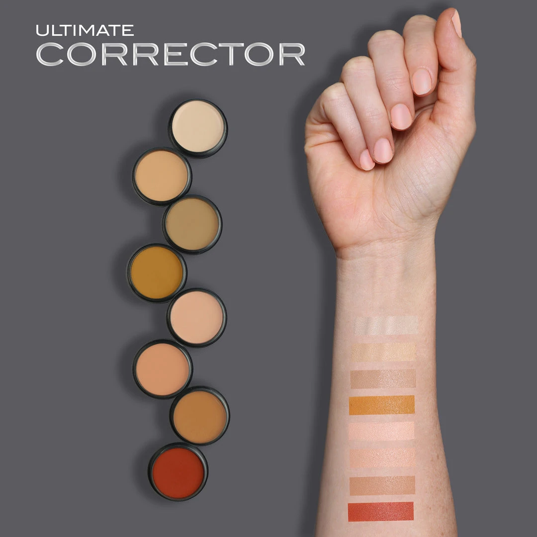 Face Cinema Secrets Corrector - 600 Series 3 Face Cinema Secrets Corrector - 600 Series