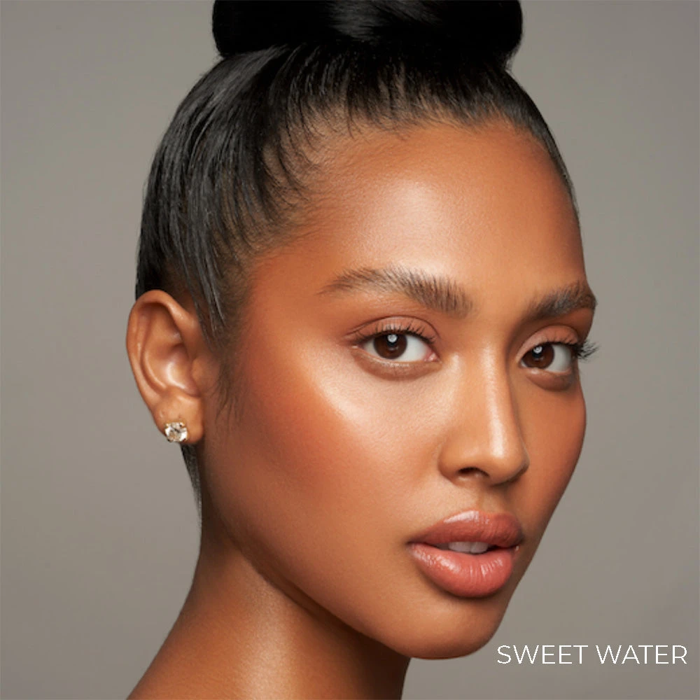 Danessa Myricks Beauty Dew Wet Highlighter 21 Danessa Myricks Beauty Dew Wet Highlighter